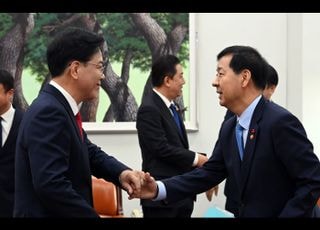 예산안 통과했지만 재정은 ‘경고등’… 적자·부채 악화 우려