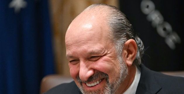 美 “韓·日 7500억 달러로 원전부터 건설”…트럼프 “韓·日이 美 뜯어 먹어”