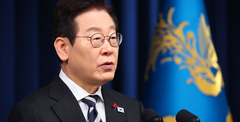 李대통령 "12월 3일 영원히 기억하도록 법정공휴일로 정해야"