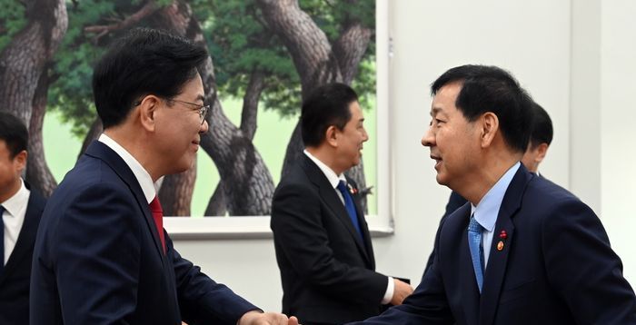 예산안 통과했지만 재정은 ‘경고등’… 적자·부채 악화 우려