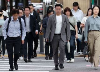 “서울 가야 돈 번다”…수도권 간 청년 ‘소득 23%↑’