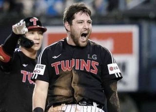 ‘준우승’ 한화, 다 떠나고...‘우승’ LG 전원 잔류 "실력·팀워크·인성 뛰어나"