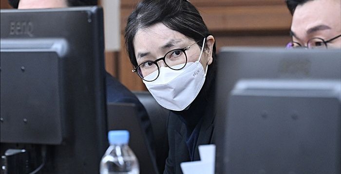 특검, 김건희 여사에 징역 15년 구형…내달 18일 1심 선고