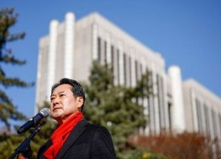 12·3 '계엄사과' 없었다, 장동혁의 '굳히기 전략'?…당내 반발 [12/4(목) 데일리안 출근길 뉴스]