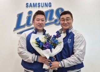 우승 기운 몰고 다니는 최형우…돌아온 삼성에서 7번째 반지?