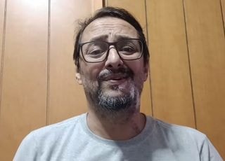 넷플릭스 출연 유명 배우, 지붕에서 추락했다…향년 55세