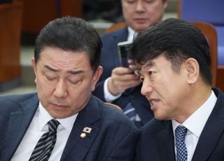 민주당 "문진석, 김현지한테 '직접' 인사청탁 한 것은 아냐" 해명