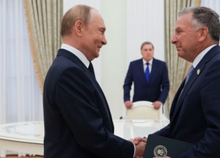 트럼프 "푸틴, 전쟁 끝내고 싶어해…美협상팀과 훌륭한 대화"