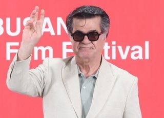 검열과 탄압 속 자파르 파나히 감독의 멈추지 않는 카메라 [D:영화 뷰]