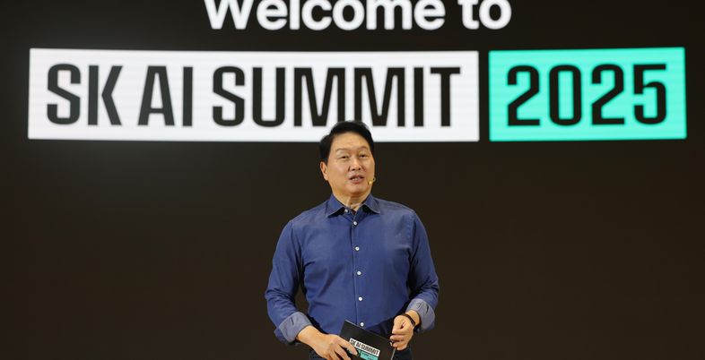 최태원, 딥체인지 의지로 임원 대거 교체…현장형 젊은 인재 전진 배치(종합)