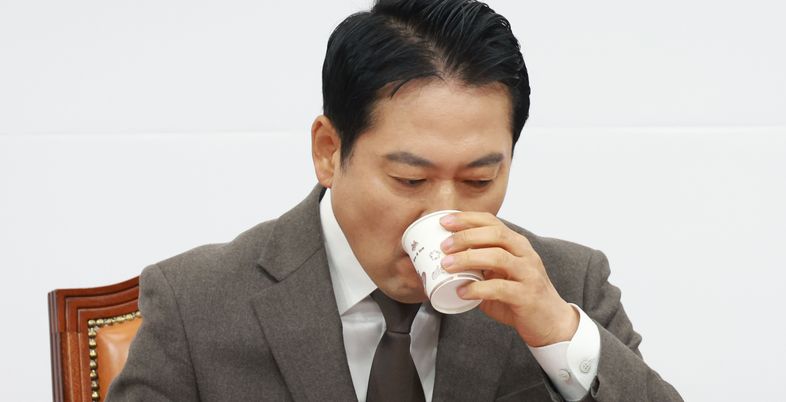 당과 멀어지는 장동혁, 지방선거 '원팀' 가능할까