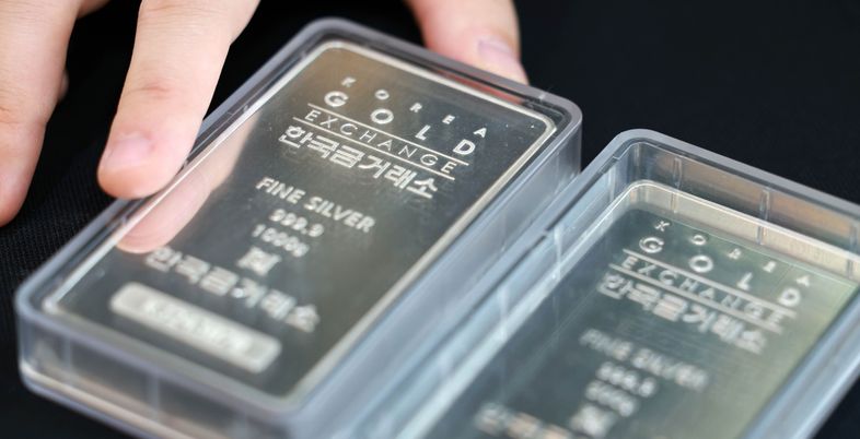 ETF 수익률 상위권…이유 있는 AI·은 동반 강세