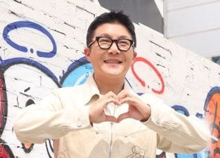 조세호, ‘조폭 고가 선물 수수’ 의혹 부인…“아는 사이일 뿐”