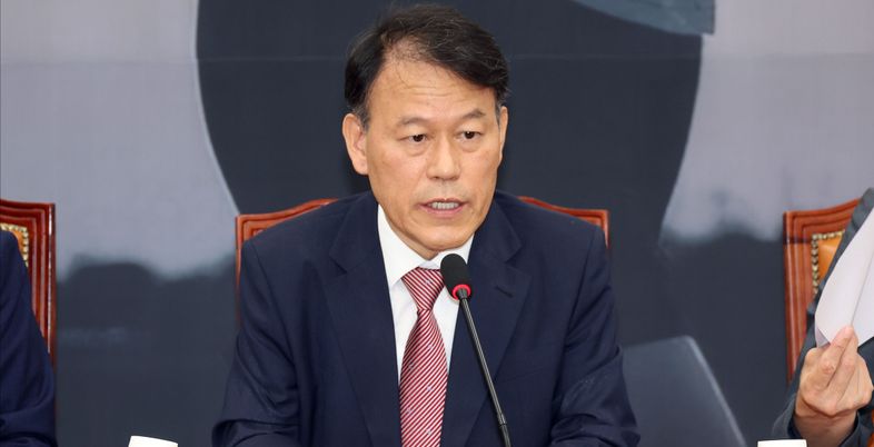 '원조 친윤' 윤한홍도 '尹절연·계엄 사과' 주장…"李정권 비판할 자격 갖춰야"