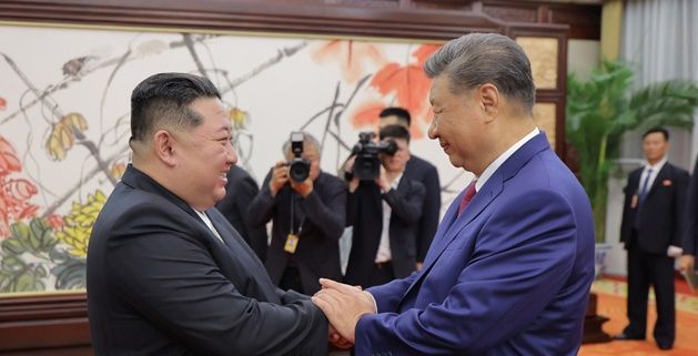 中 군비백서 ‘한반도 비핵화’ 삭제…“북핵 암묵적 수용한 듯”