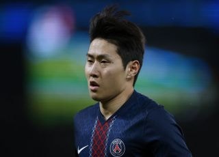 ‘이강인 선발’ PSG, 스타드 렌 상대로 5골 골폭풍