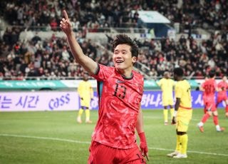 유럽파 수비수 이태석, 프리킥으로 시즌 2호골