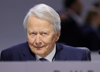 치매 아내와 이혼한 82세男, 20살 어린 女와 네번째 결혼