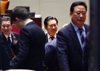 與 "11일 본회의서 가맹사업법 처리…이후 쟁점법안 3개 상정"