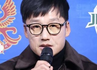 이정효 감독 지키기 나선 광주, 최고 예우 약속