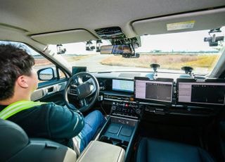 세계로 뻗는 'K-미래차'…현대모비스, 모빌리티 부품 육성 '앞장'