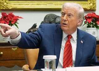 美 "ESTA 신청자도 SNS 5년 기록 제출해라"