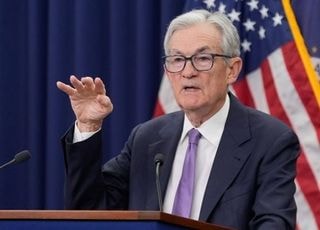 "금리 인하 약발 안 먹히네"…굳건한 달러 수요에 환율 하락 난망