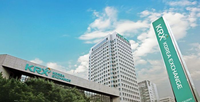 SK하이닉스 매매 제약에 뿔난 투자자들…거래소 "제도 개선 검토"