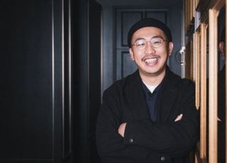 낯섦이 건네는 위로, 미야케 쇼가 그린 ‘여행과 나날’의 순간들 [D:인터뷰]