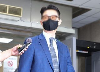 윤영호 "세간 회자되는 진술 한 적 없어…금품 제공 말 안돼"