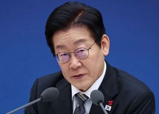 李대통령, 개인정보위 보고서 "국민에 피해 주면 회사 망한다는 생각 들게"