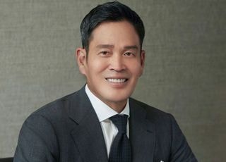 정용진 신세계그룹 회장, 미국 부통령 주최 '성탄절 만찬' 참석