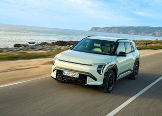 기아, '소형 SUV'까지 싹쓸이…'셀토스+EV3'로 굳혔다