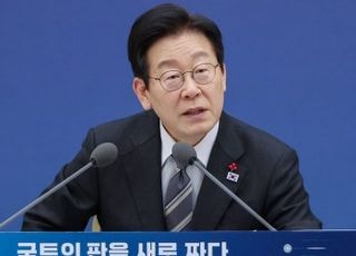 李대통령, 이학재 인국공 사장 폭풍 질타 “아는 게 하나도 없다”