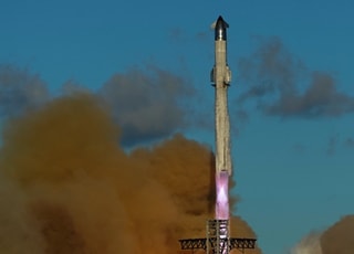 스페이스X, 내년 IPO 추진…기업가치 1200조 육박