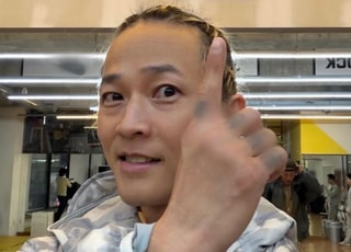 "수업 중 성적 수치심, 모욕감 느껴" 폭로에 팝핀현준 교직 사임