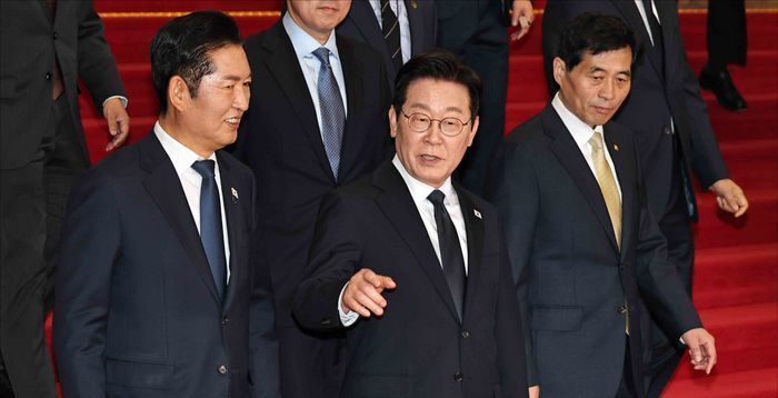 부산 선거, 악재냐 반전이냐…정국 흔든 '통일교 게이트'