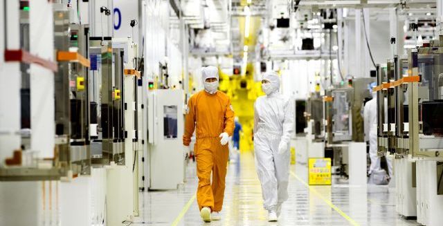 반도체 판 흔드는 ASIC…IDM 삼성전자에 손 들어주는 시장