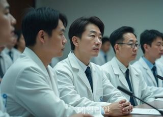 '도수치료 바가지 막겠다' vs '개원가 생존 위협'…관리급여 놓고 정부-의료계 충돌