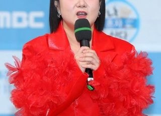 경찰, '특수 상해·불법 의료 행위' 등 박나래 관련 고소·고발 6건 접수