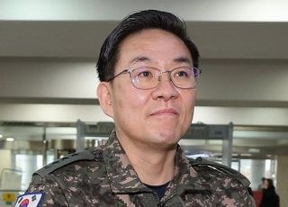 이진우 전 수방사령관 "尹, '배신당했다'며 한동훈 전 대표 호명"