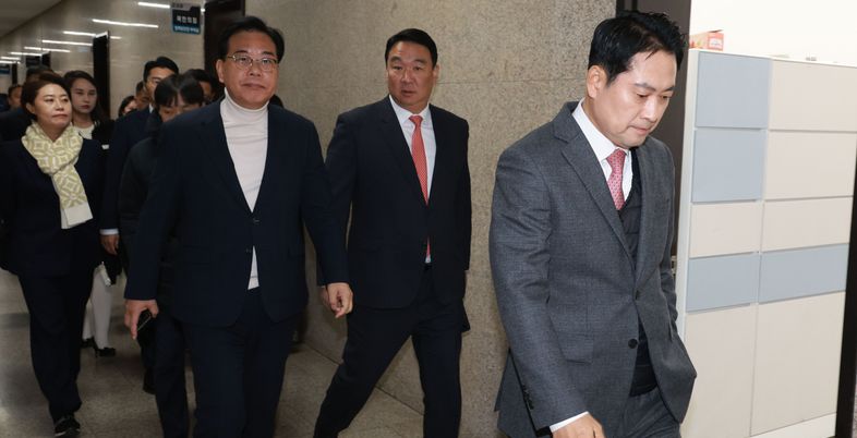 장동혁의 '통일교 게이트' 러브콜…개혁신당 지선 연대 가능성은