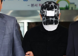 이선균 마약 수사정보 유출 전 경찰관 징역형 집행유예