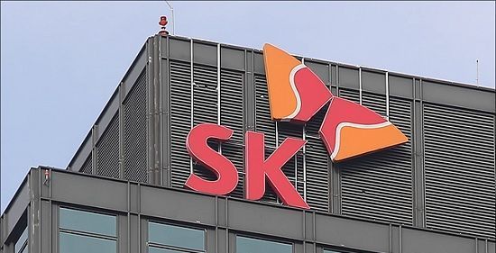 SK실트론, 두산 품으로...세계 3위 반도체 웨이퍼사