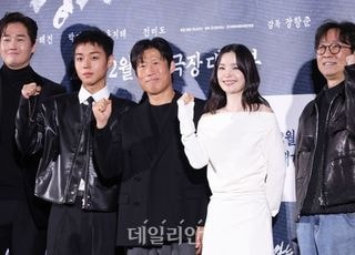 장항준 "김은희 작가, '왕과 사는 남자' 연출 권해…잘 나가는 사람 말 들어야" [D:현장]