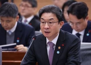 코스닥 부실기업 지적에…이억원 “상장폐지 기준 재설계”