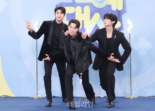 붐, ‘2025 KBS 연예대상’ 서 둘째 소식 발표...“KBS 올 때마다 좋은 일 생겨”