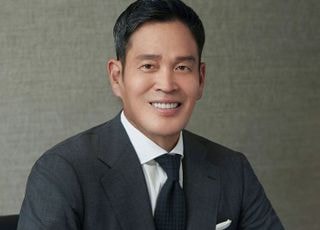 정용진, 美서 트럼프 주니어와 회동…미래 사업 발굴 주력