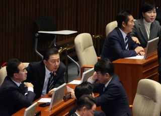 내란전판법, 본회의 상정…국민의힘 필리버스터 시작