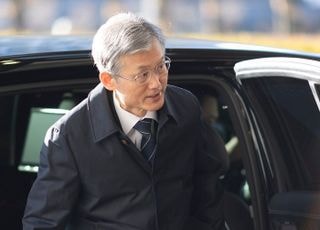 조희대 대법원장, 계엄 당시 "비상계엄은 위헌…계엄사에 연락관 파견 말라"